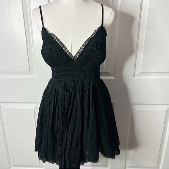 Free People One Delia Slip - Picture 4 of 8